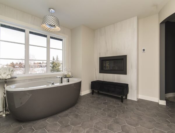 Affordable Walk-In Bathtubs in Farmington, Michigan  
