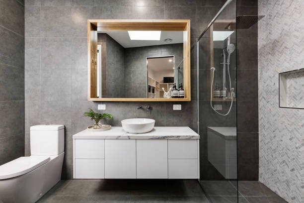 How Can Farmington, MI Safe Walk-in Tubs for Elderly Homeowners Enhance Your Bathroom?