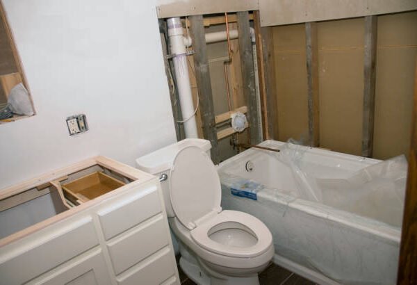 Local Bathroom Remodeling Near Me in Westland, MI