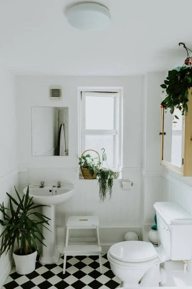 Minimalist Bathroom Design & Renovation Services