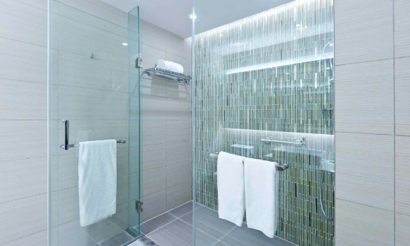 Convert Bathtub to Walk-In Shower in Waterford, MI