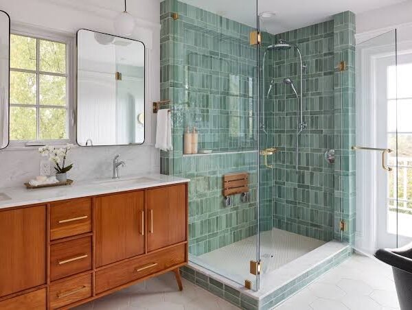 Top-Rated Bath Tub to Walk-In Shower Conversion in Northville, IN