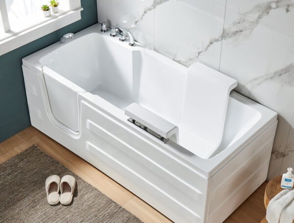 Luxury Walk-In Bathtubs with Jets in Livonia