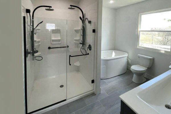 Tub to Walk-In Shower Conversion in Southfield: What to Know