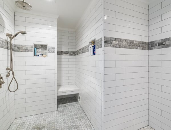 Expert Walk-In Shower Installation in Commerce Township, MI